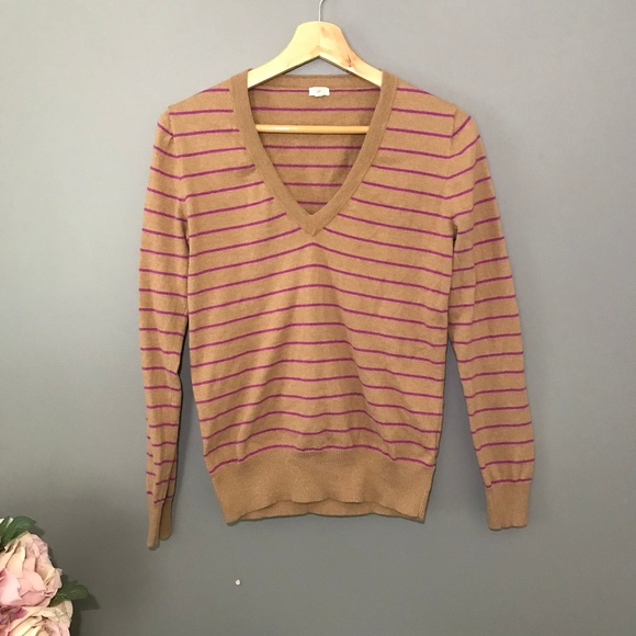 J. Crew Sweaters - 💐J.Crew | V Neck Sweater